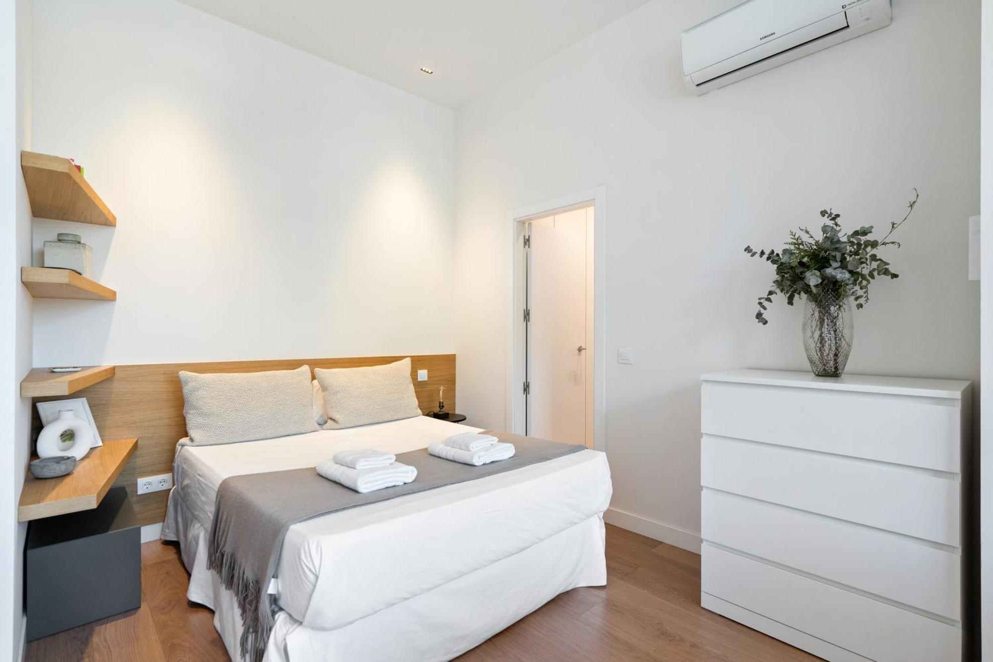 Encantador Estudio Chamartin Madrid Extérieur photo